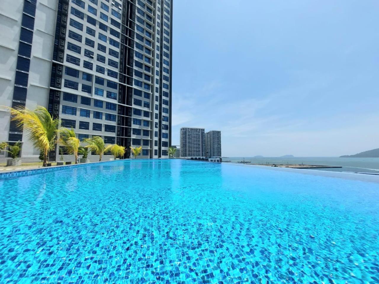 J'Stay Seaview Suite Jesselton Quay Kota Kinabalu Exterior foto